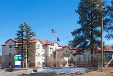 151 W Deuce of Clubs, Show Low, AZ for sale - Primary Photo - Image 1 of 1