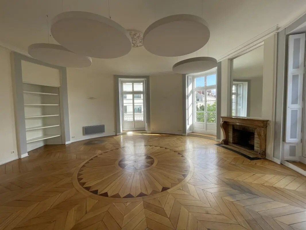 2 Rue Guépin, Nantes for lease Interior Photo- Image 1 of 5