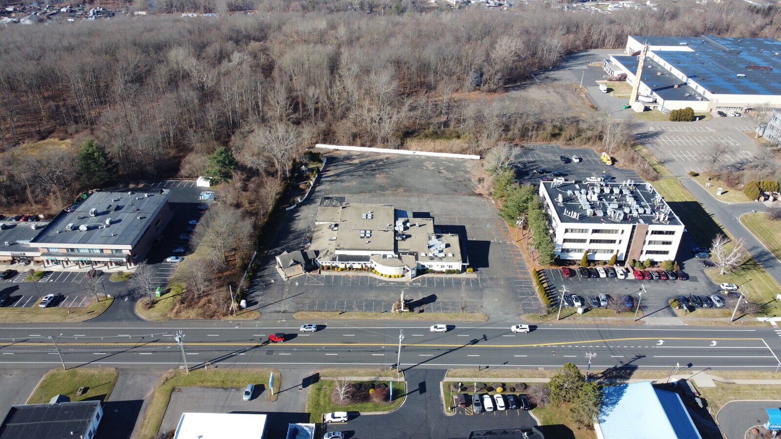 577 S Broad St, Meriden, CT 06450