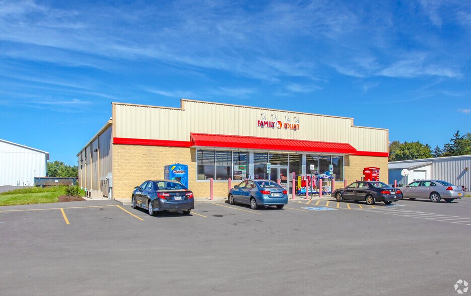 266 Main, Phelps, NY for sale - Primary Photo - Image 1 of 1