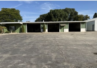 6830 S Howell Ave, Oak Creek, WI for sale Building Photo- Image 2 of 9