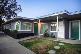 Flexible Office/Retail Space on Busy Street - Storefront