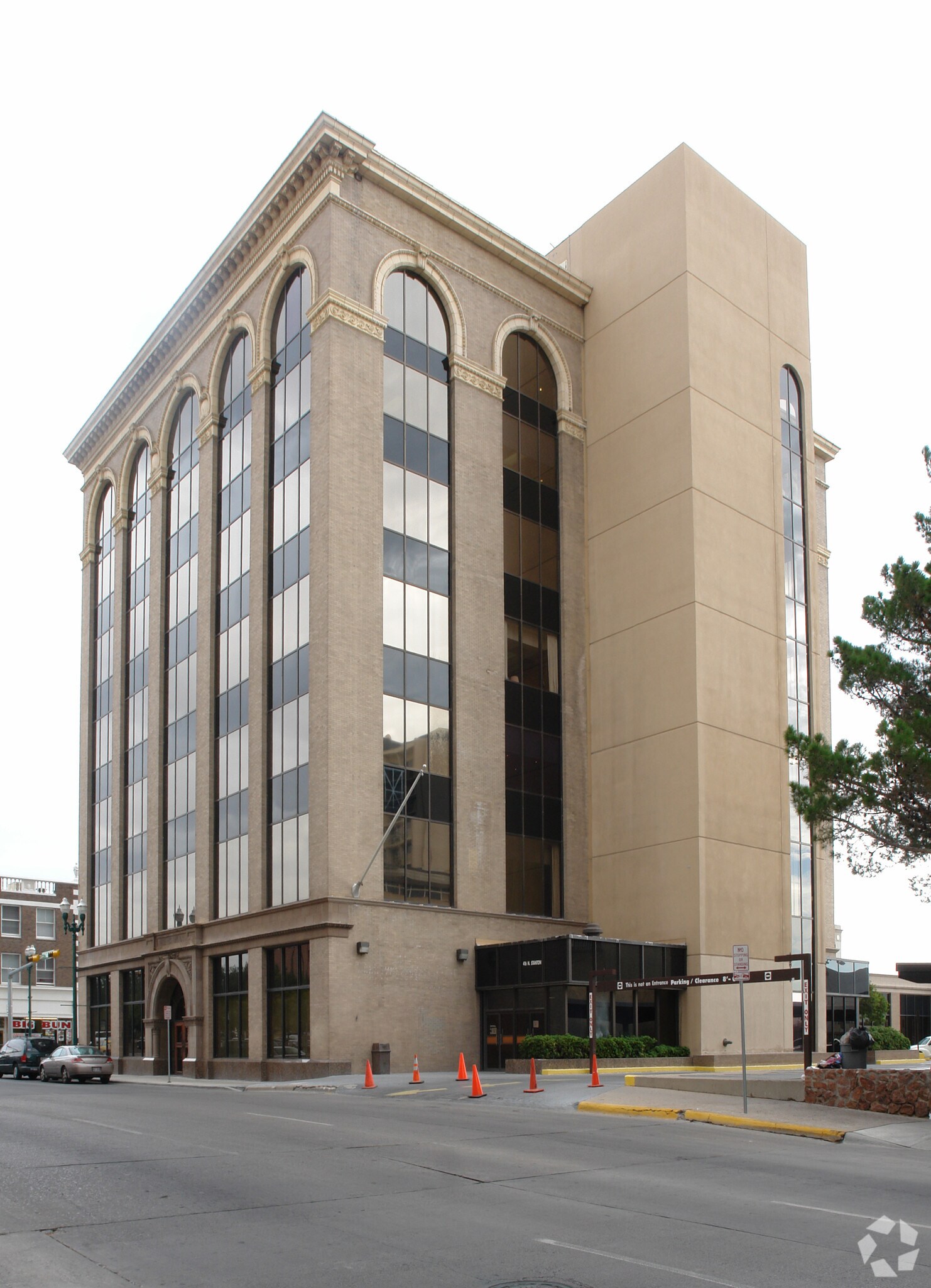 416 N Stanton St, El Paso, TX for lease Primary Photo- Image 1 of 88