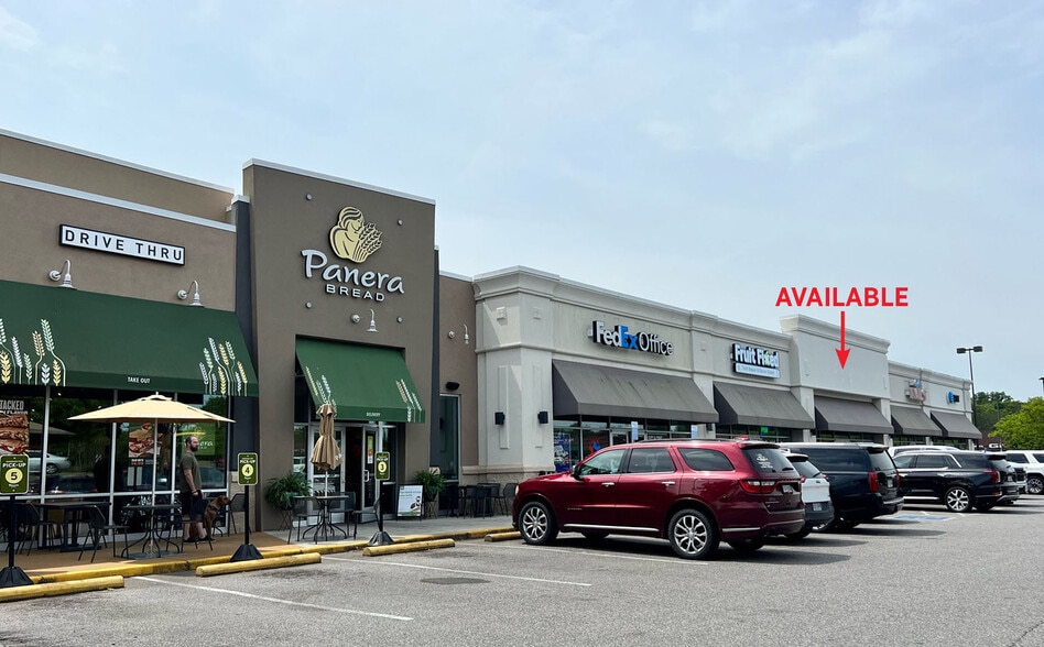 12540 Jefferson Davis Hwy, Chester, VA 23831 Shoppes at Breckenridge