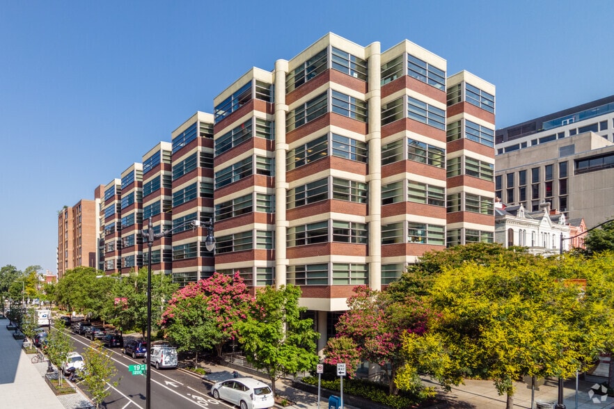 1300 19th St NW, Washington, DC for lease - Building Photo - Image 2 of 5