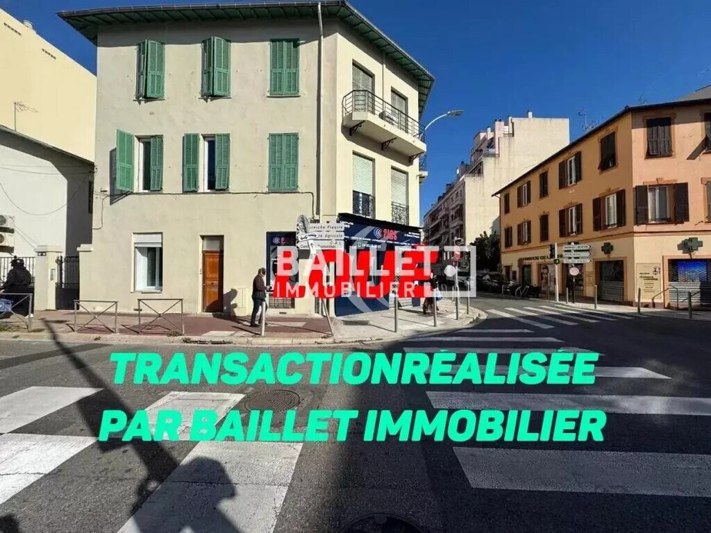 Location Bureaux 73 m² - Photo 1