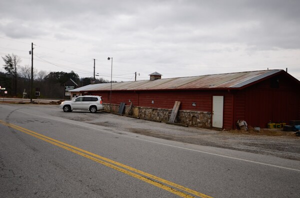 7449 Old 441 S, Lakemont, GA for sale - Building Photo - Image 1 of 1