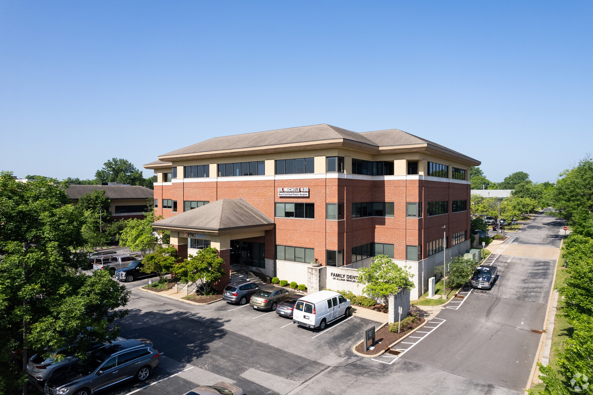 333 S Kirkwood Rd, Kirkwood, MO for lease Primary Photo- Image 1 of 11