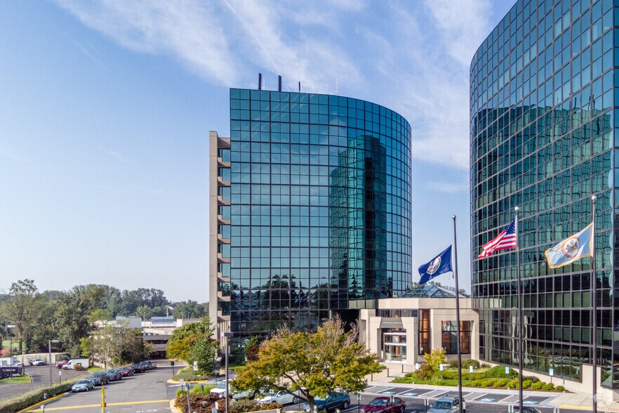 7799 Leesburg Pike, Falls Church, VA for lease - Building Photo - Image 2 of 9