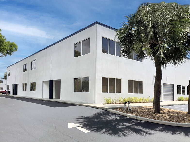 6600 NW 12th Ave, Fort Lauderdale, FL for lease - Building Photo - Image 1 of 8