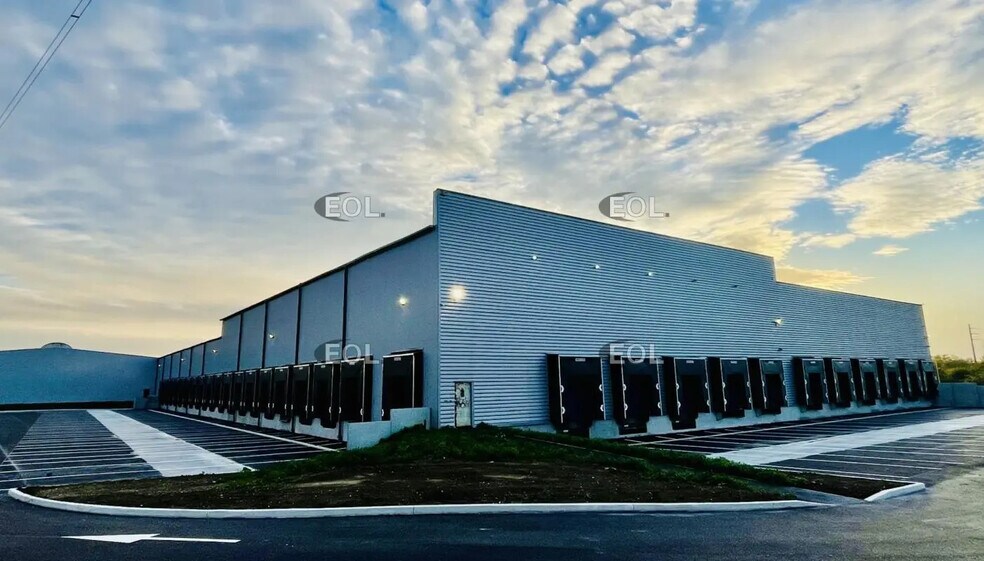 Industrial in Remy for lease - Building Photo - Image 2 of 8