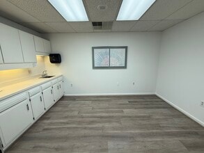 2026 Opitz Blvd, Woodbridge, VA for lease Interior Photo- Image 1 of 10