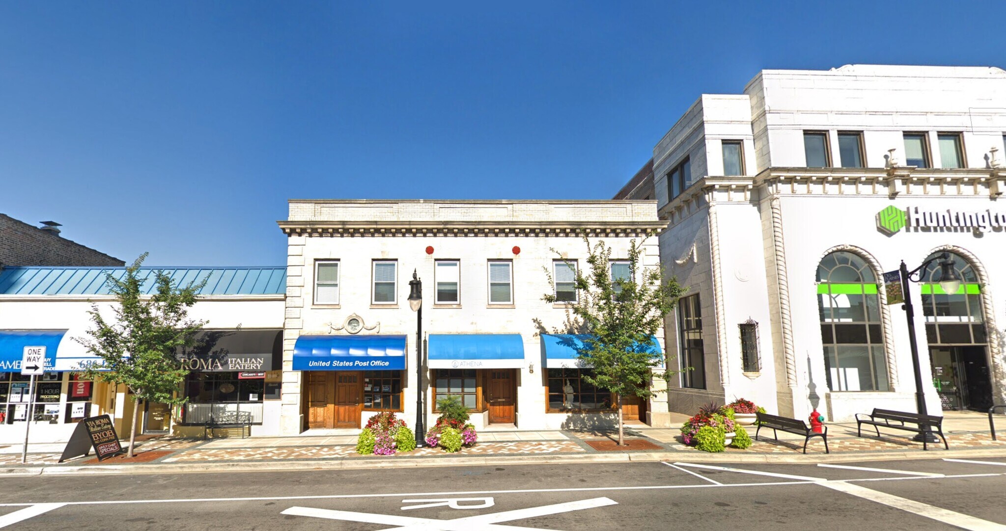 680-684 Lee St, Des Plaines, IL for sale Building Photo- Image 1 of 1