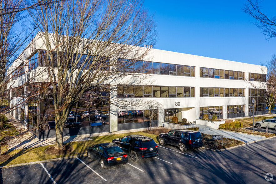 80 Business Park Dr, Armonk, NY for lease - Primary Photo - Image 1 of 5