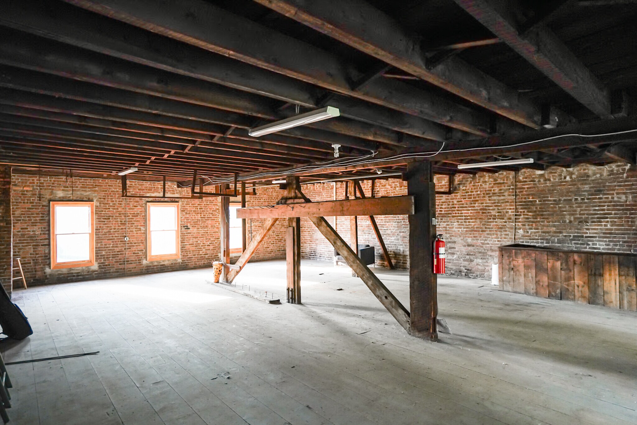 32 Chambers St, Newburgh, NY for sale Interior Photo- Image 1 of 1