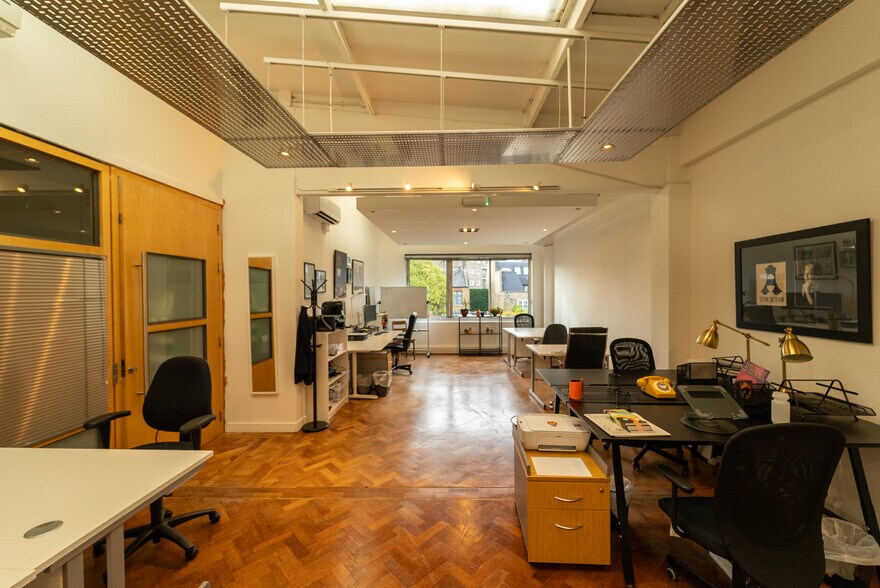 91 Peterborough Rd, London for lease - Building Photo - Image 2 of 25