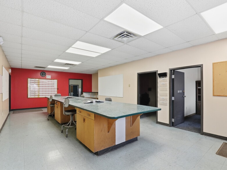 381 Old Mills Rd, Towanda, PA for sale - Building Photo - Image 2 of 10