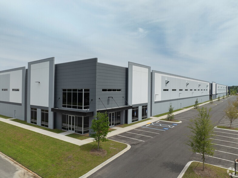 7489 Commonwealth Ave, Jacksonville, FL for lease - Building Photo - Image 3 of 13