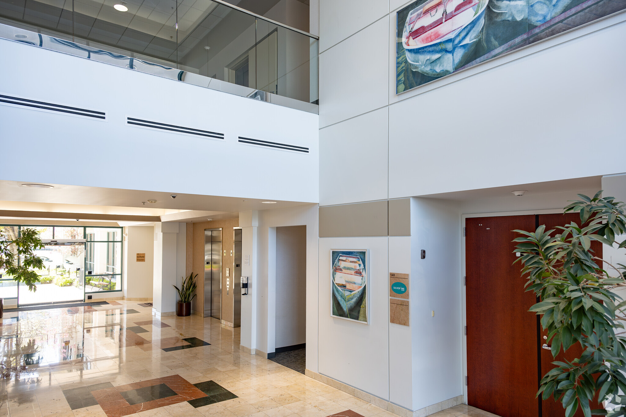 1 Harbor Ctr, Suisun City, CA for lease Lobby- Image 1 of 8