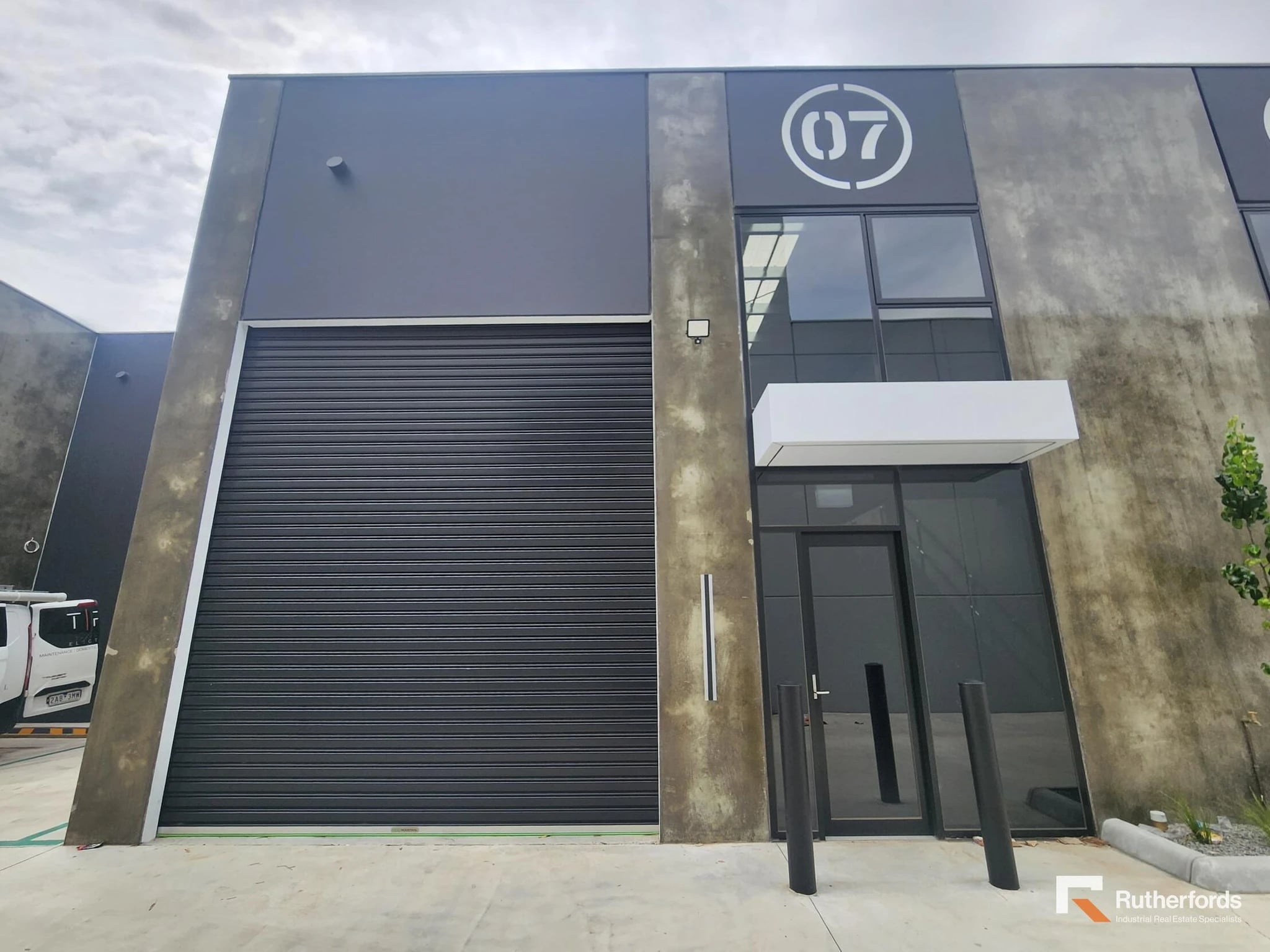 48 Thomsons Rd, Keilor Park for lease Building Photo- Image 1 of 4