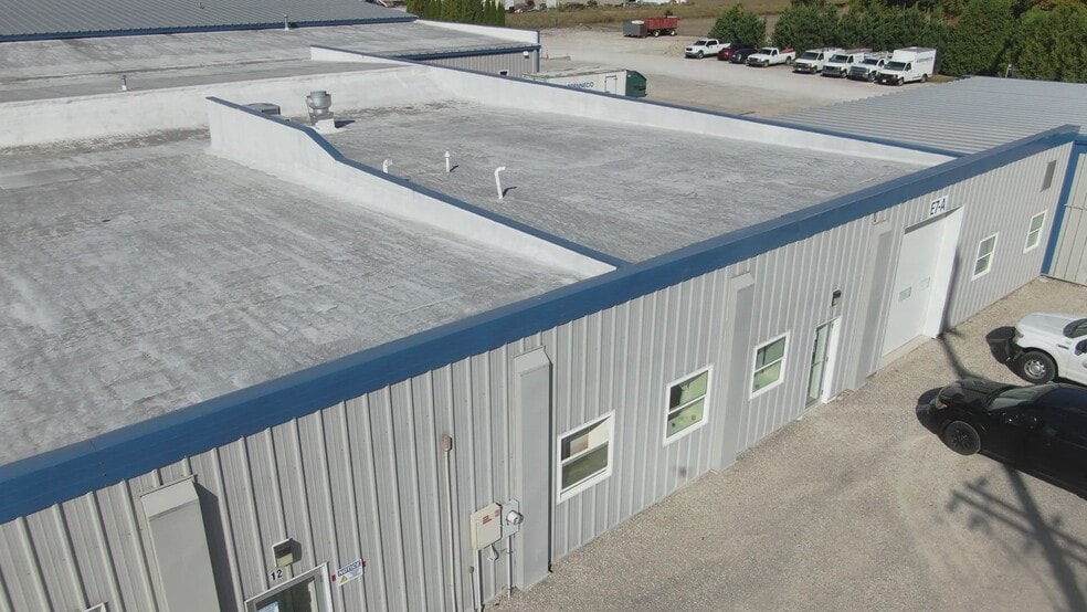 315 S Sycamore St, Flora, IN for lease - Commercial Listing Video - Image 2 of 6