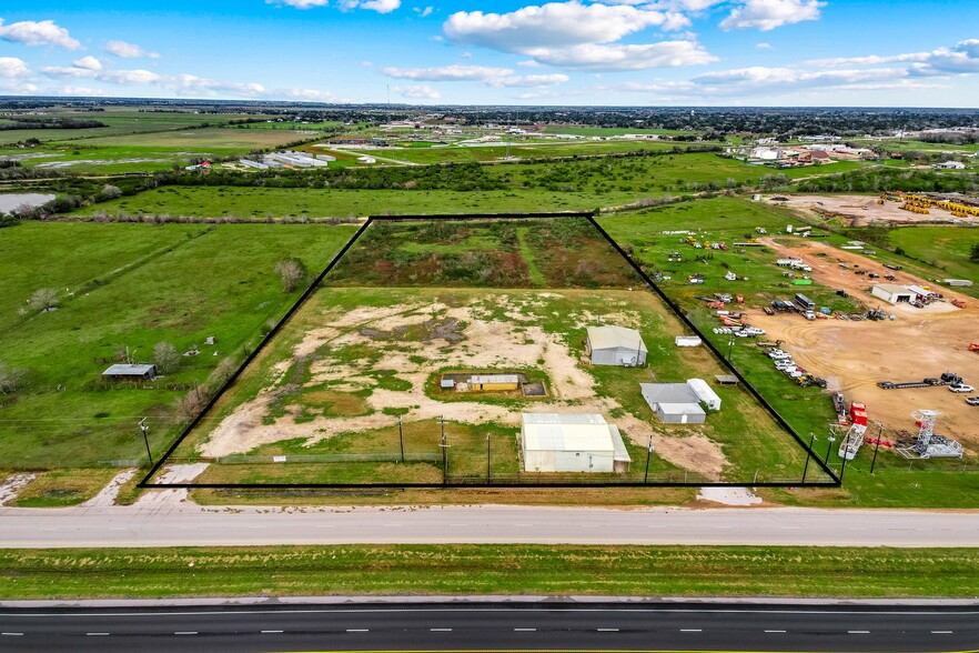 26700 US 59 Rd, El Campo, TX for sale - Building Photo - Image 1 of 1