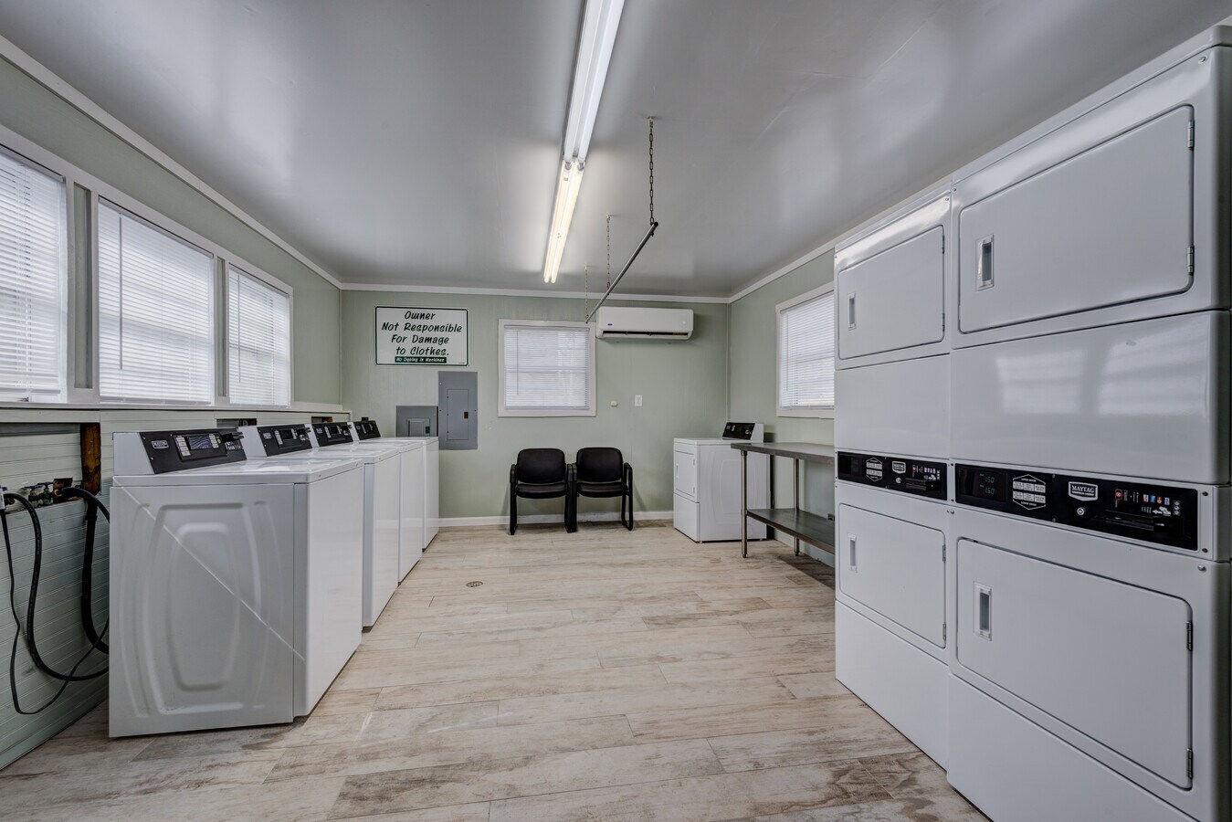 6250 Ivanhoe Ln, Beaumont, TX 77706