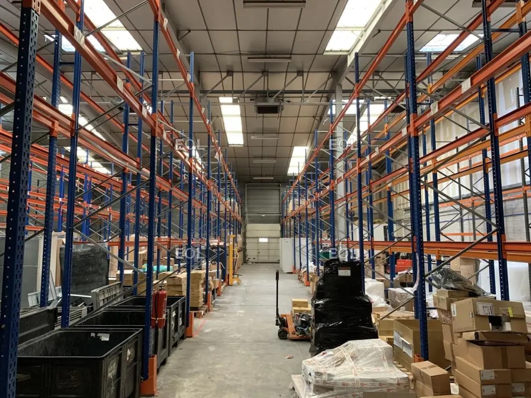 Industrial in Morangis for lease Interior Photo- Image 1 of 7