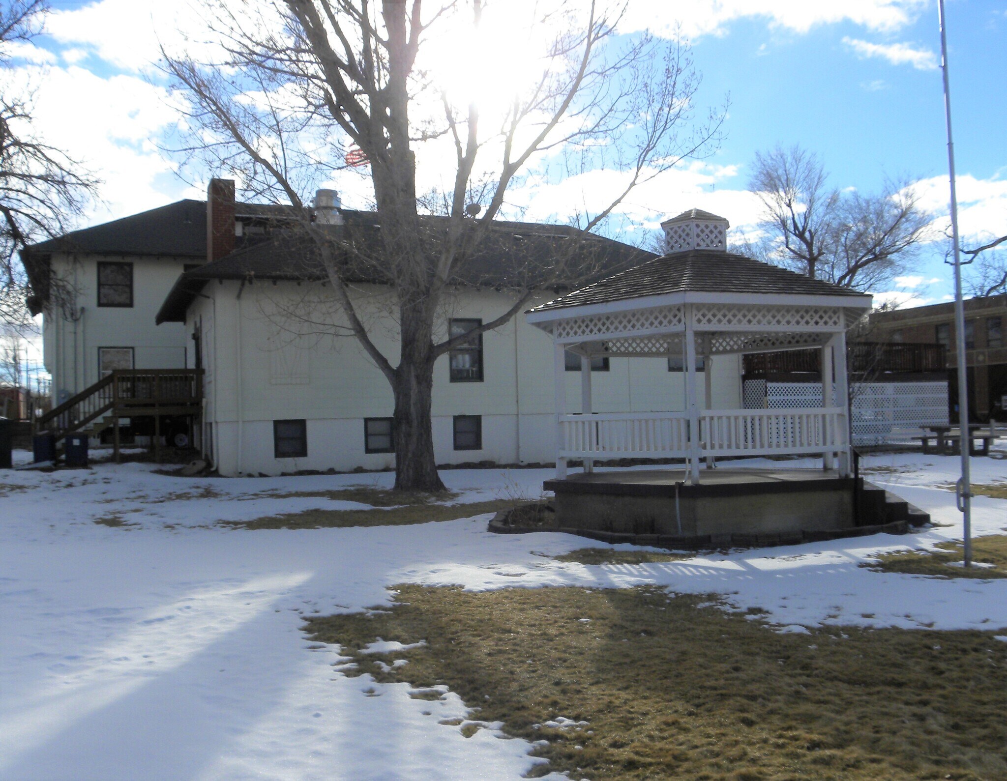 416 Birch St, Glenrock, WY 82637 The Higgins Hotel