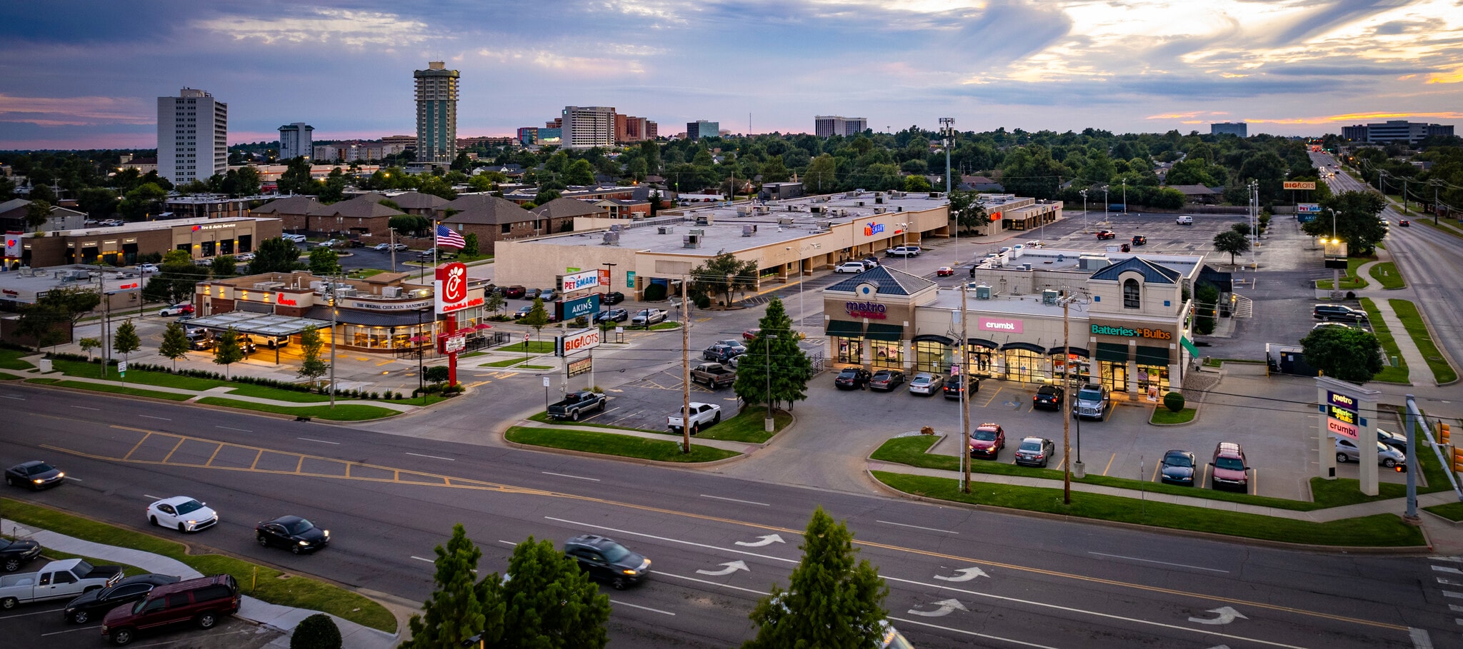 2924-2950 NW 63rd St, Oklahoma City, OK for lease Building Photo- Image 1 of 6