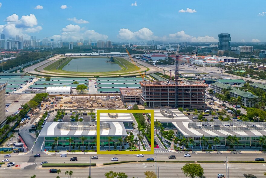 1006 Hallandale Beach Blvd, Hallandale Beach, FL for sale - Building Photo - Image 3 of 8