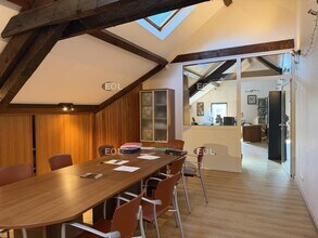 19 Avenue Des Indes, Les Ulis for sale Interior Photo- Image 1 of 4