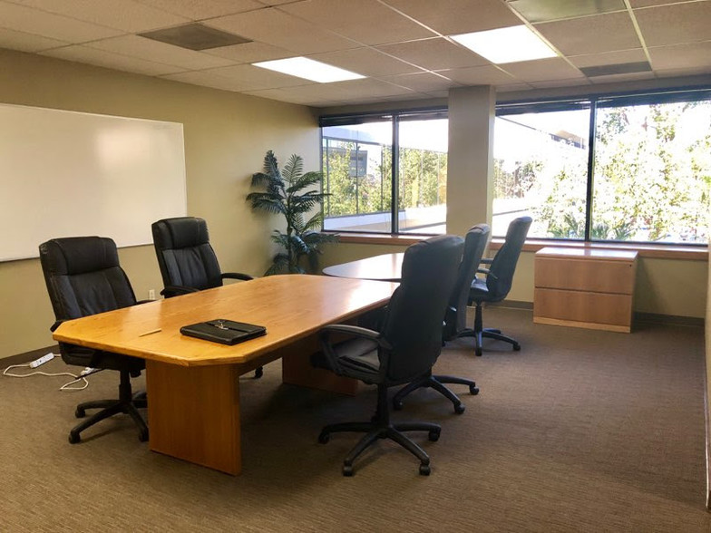 3750 Convoy St, San Diego, CA for lease - Interior Photo - Image 3 of 3