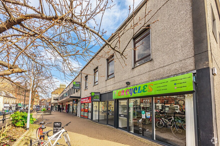 1-2 Pitt Ter, Stirling for lease - Building Photo - Image 3 of 4