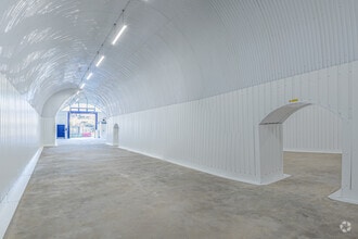 Raymouth Rd, London for lease Interior Photo- Image 2 of 4