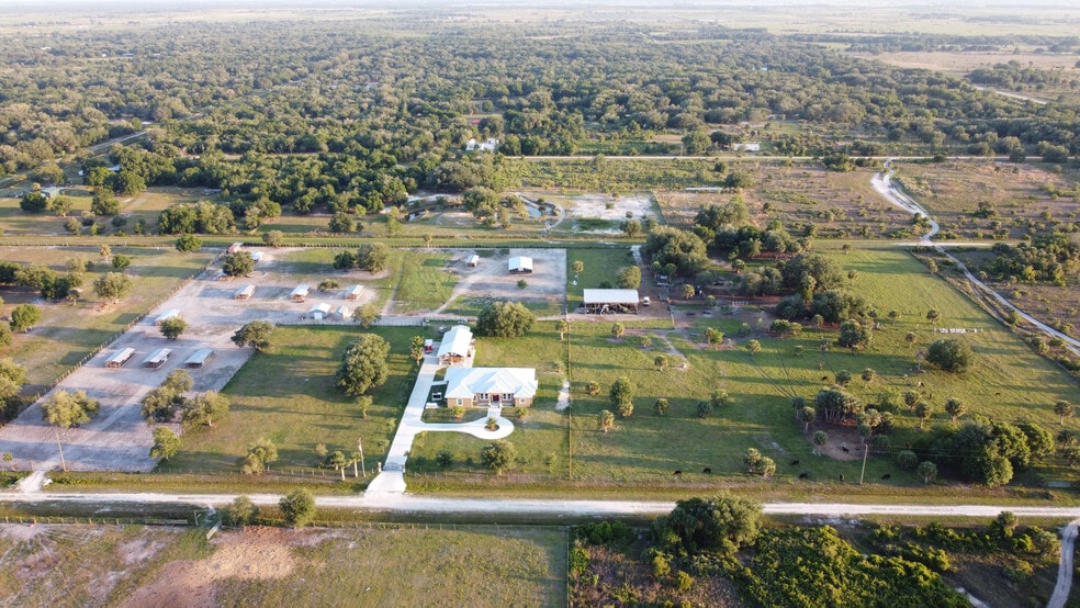 21810 NW 270th St, Okeechobee, FL for sale - Building Photo - Image 1 of 1