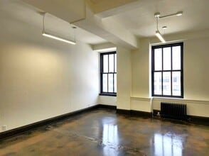 275 4th St E, Saint Paul, MN for lease Interior Photo- Image 2 of 3