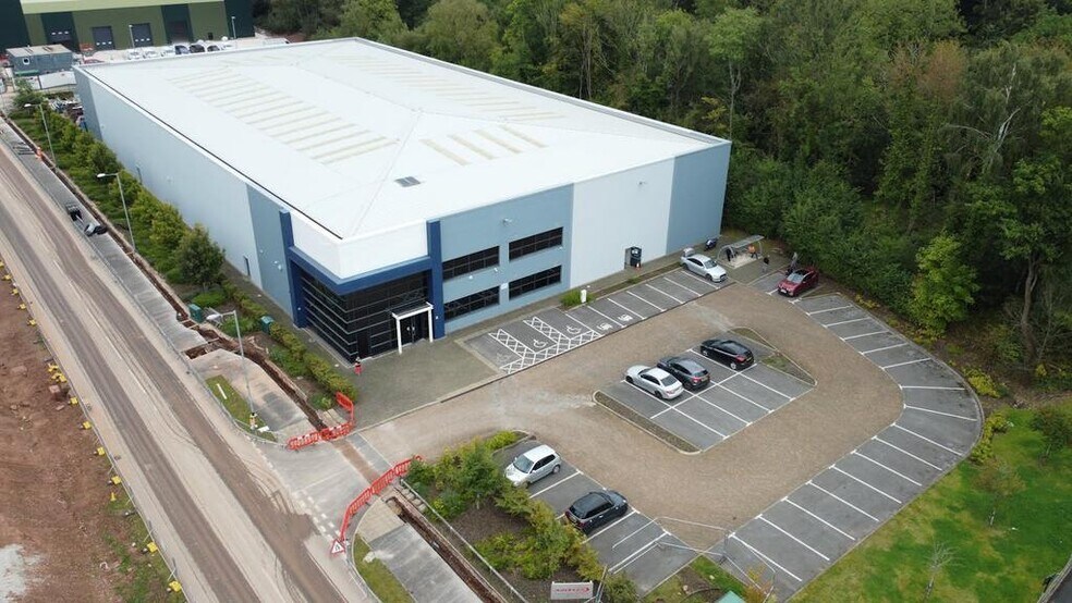 Tower Rd, Stone for lease - Building Photo - Image 2 of 80