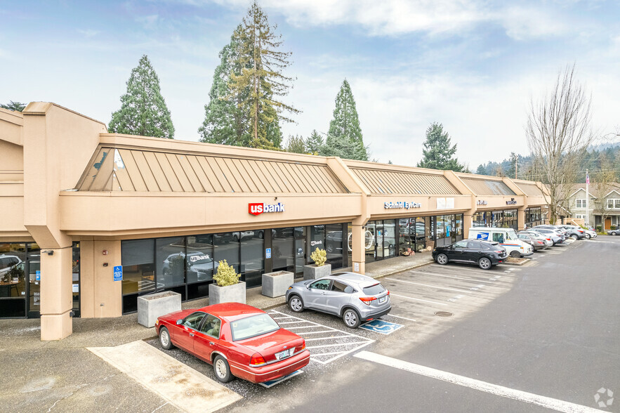 333 S State St, Lake Oswego, OR for lease - Building Photo - Image 3 of 8