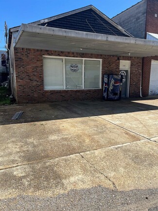 More details for 114 Washington Ave NW, Russellville, AL - Retail for Sale