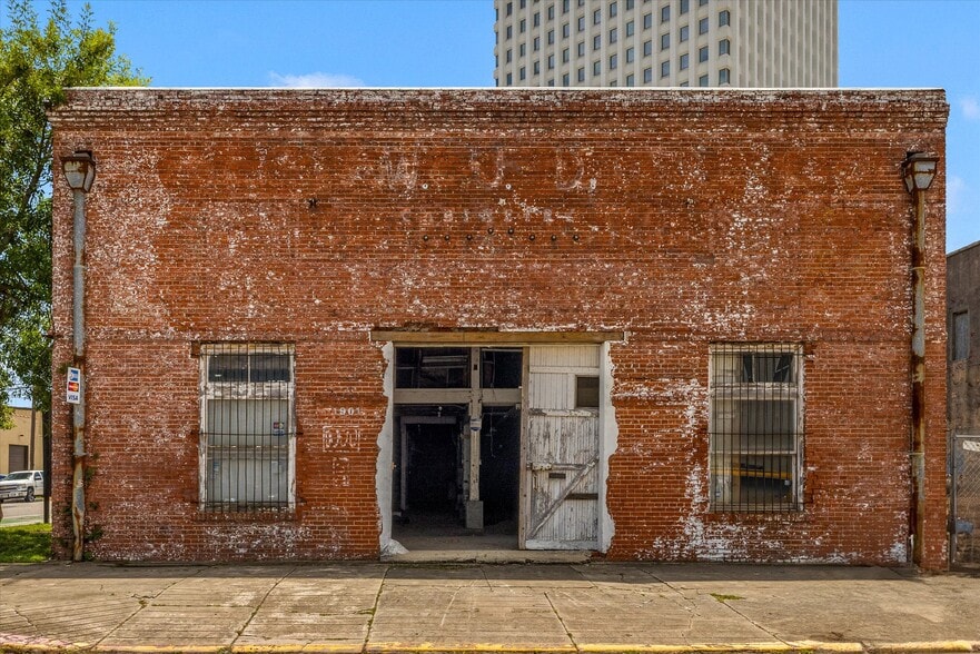 1901 Strand St, Galveston, TX for sale - Building Photo - Image 3 of 26