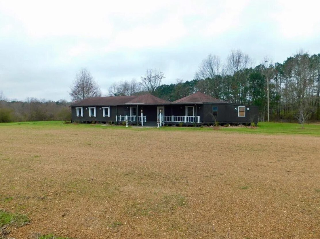 1500 61 S, Woodville, MS 39669 Specialty for Sale