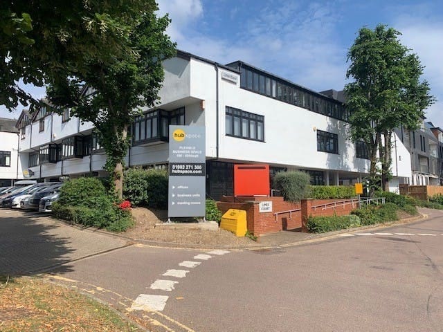 Conduit Ln, Hoddesdon for sale - Primary Photo - Image 1 of 1