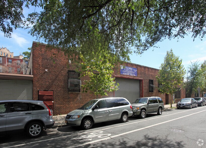 620-630 Gerard Ave, Bronx, NY for lease - Building Photo - Image 2 of 3