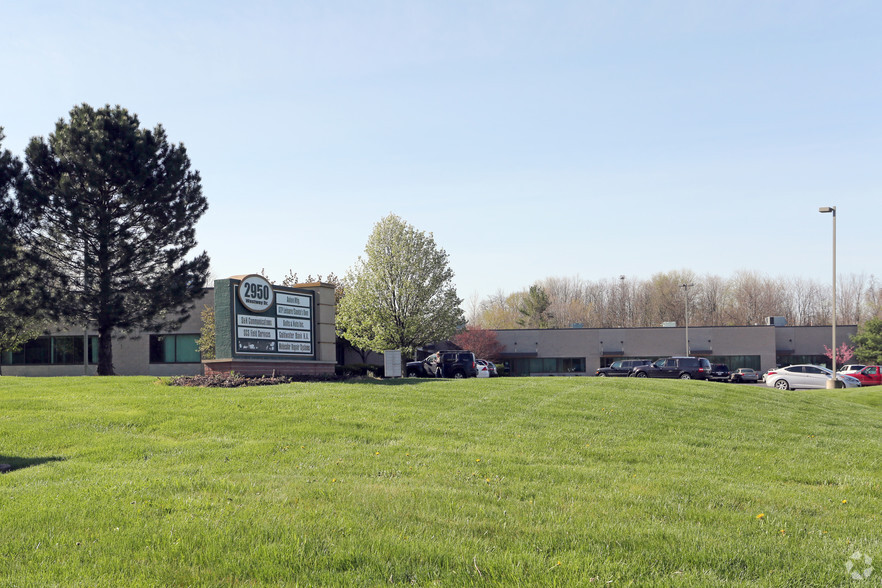 2950 Westway Dr, Brunswick, OH for lease - Building Photo - Image 2 of 5