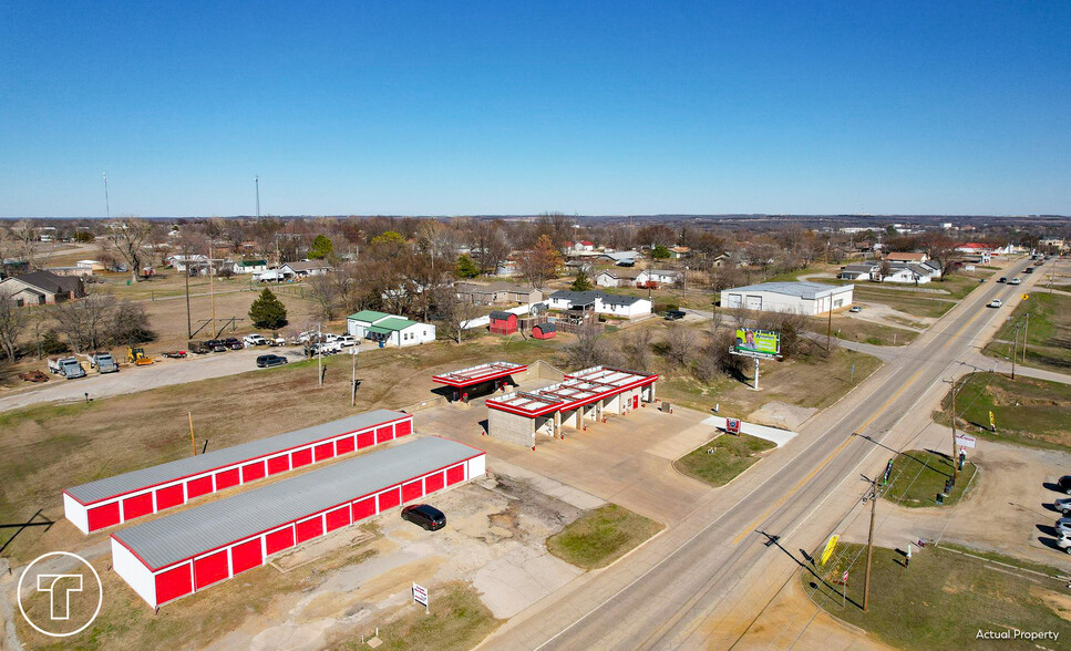 915 Broadway St, Drumright, OK for sale - Building Photo - Image 2 of 6