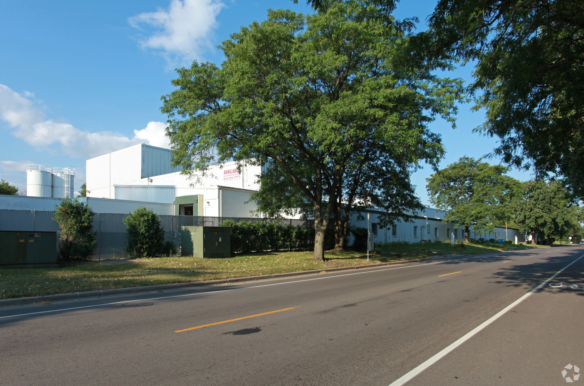 2233 49th Ave N, Minneapolis, MN for sale Building Photo- Image 1 of 22