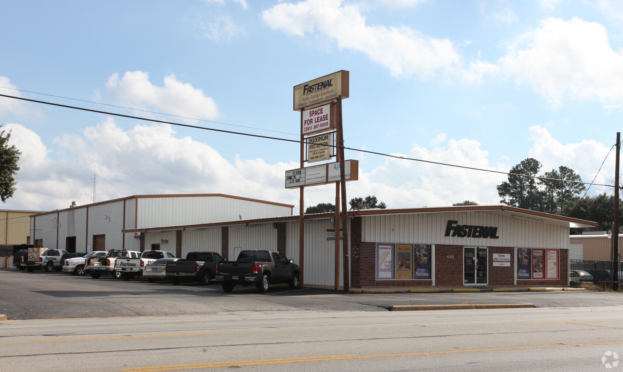 616 S Frazier St, Conroe, TX for sale Primary Photo- Image 1 of 1