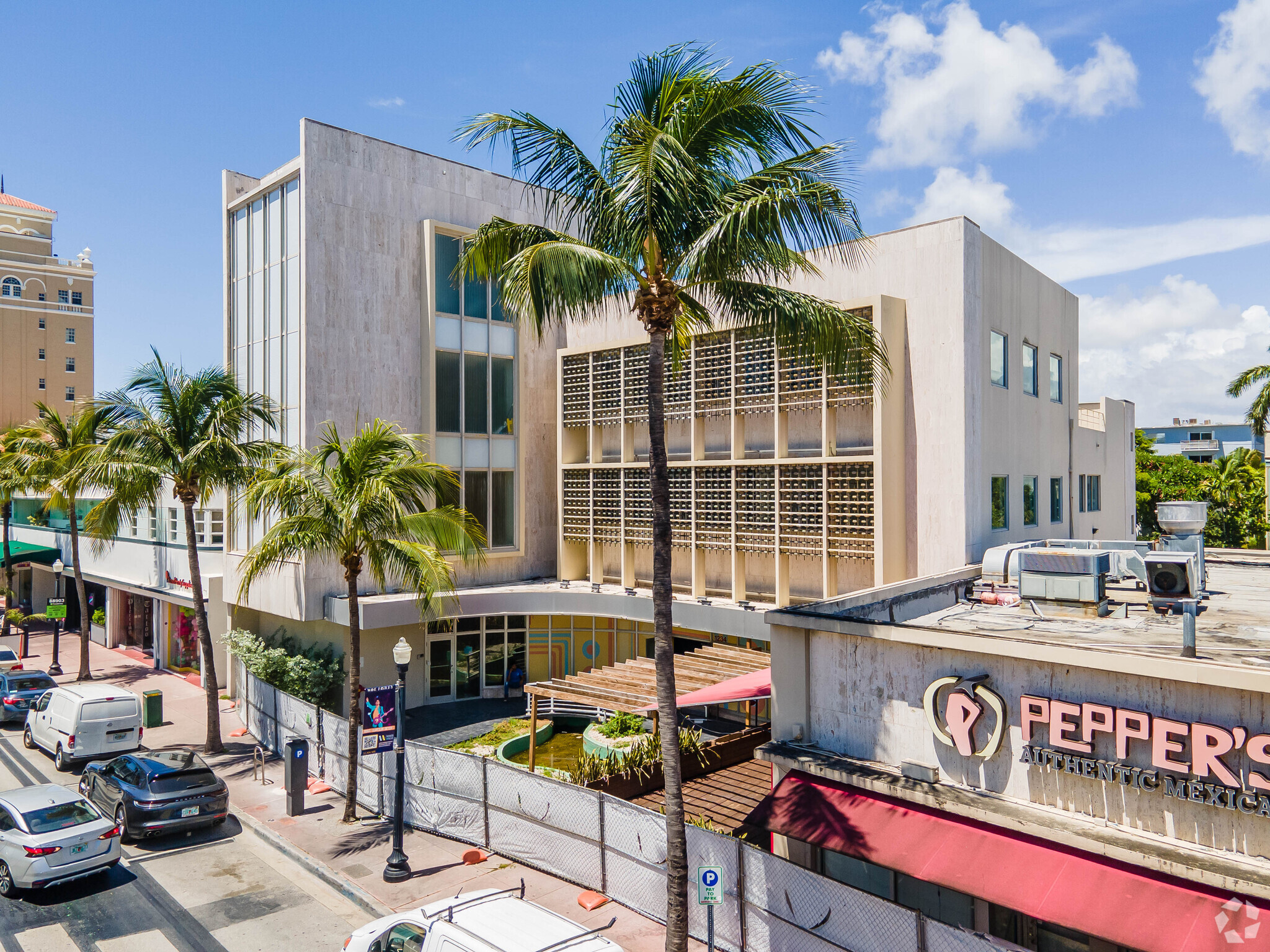 1234 Washington Ave, Miami Beach, FL for sale Primary Photo- Image 1 of 1