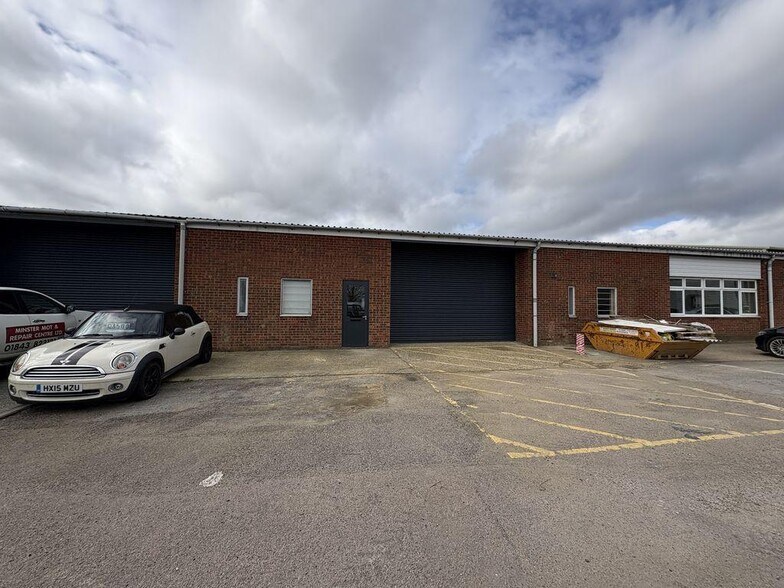 Laundry Rd, Minster for lease - Building Photo - Image 3 of 26